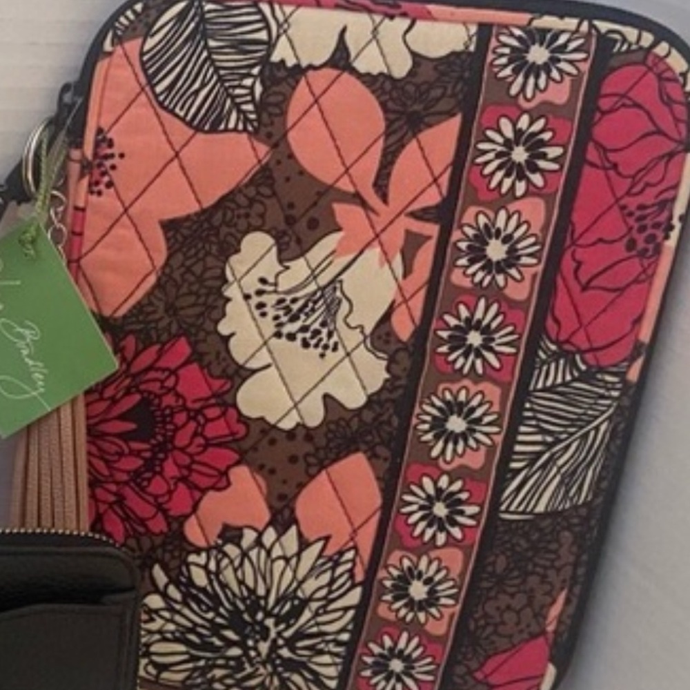 Vera Bradley Tech Case NWT